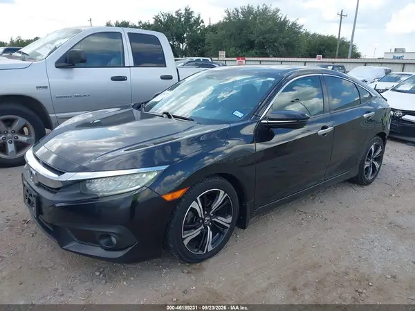 19XFC1F92GE023715 — 2016 Honda Civic, фото 2 с аукциона IAAI, Задняя часть
