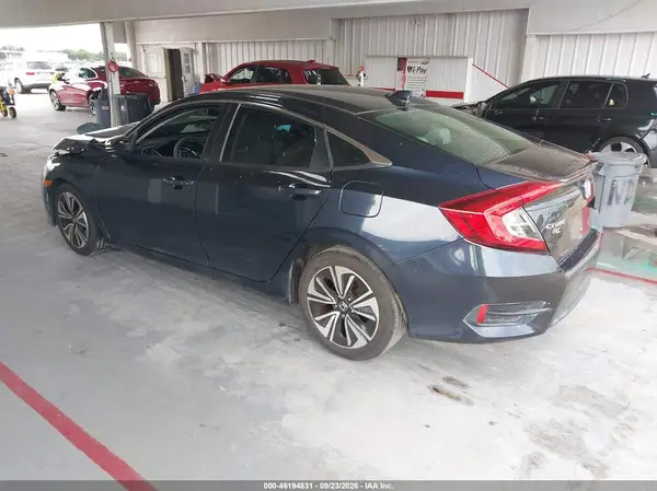 19XFC1F36GE033689 — 2016 Honda Civic, фото 3 с аукциона IAAI 14.10.2026, Передняя часть