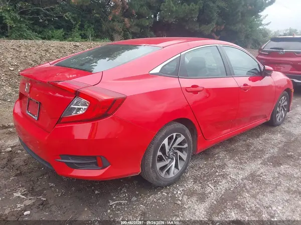 2HGFC2F71GH556696 — 2016 Honda Civic, фото 4 с аукциона IAAI, Угон
