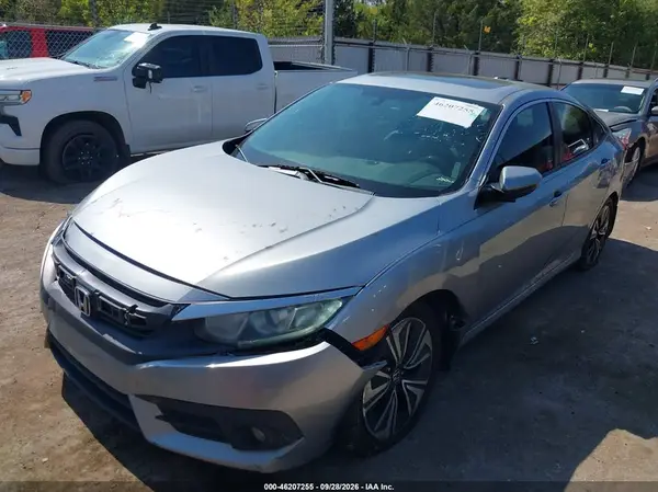 19XFC1F73GE016769 — 2016 Honda Civic, фото 2 с аукциона IAAI, Правый бок