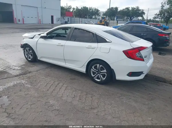 19XFC2F59GE075958 — 2016 Honda Civic, фото 3 с аукциона IAAI 08.10.2026, Передняя часть