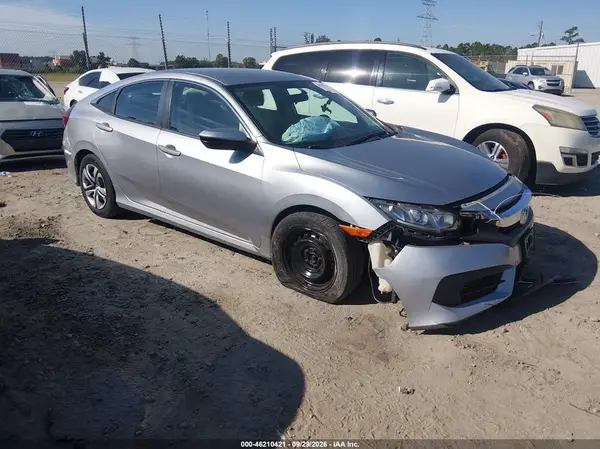 19XFC2F56GE076811 — 2016 Honda Civic, Передняя часть (Front End), фото до ремонта