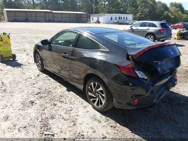 2HGFC4B04GH312531 — 2016 Honda Civic, фото 3 с аукциона IAAI, Задняя часть