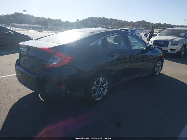 19XFC2F52GE027041 — 2016 Honda Civic, фото 4 с аукциона IAAI, Передняя часть слева