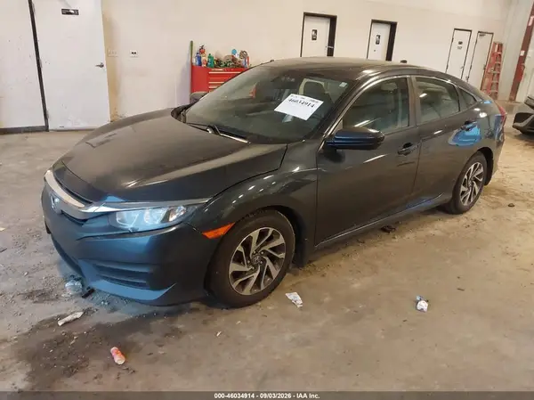 19XFC2F71HE055996 — 2017 Honda Civic, фото 2 с аукциона IAAI 13.10.2026, Правый бок