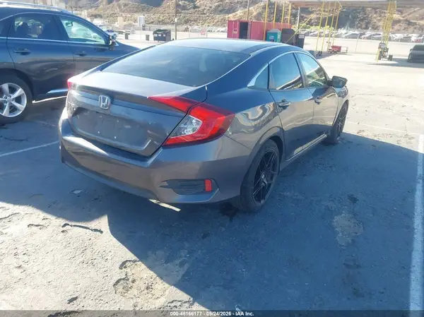 2017 HONDA CIVIC VIN 2HGFC2E59HH501608 фото 4