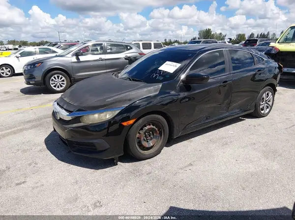 19XFC2F57HE043382 — 2017 Honda Civic, фото 2 с аукциона IAAI, Задняя часть