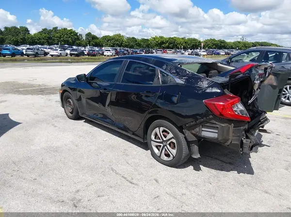 19XFC2F57HE043382 — 2017 Honda Civic, фото 3 с аукциона IAAI, Задняя часть