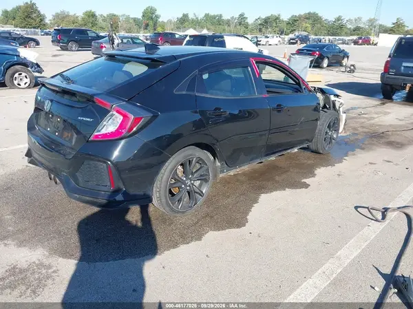 SHHFK7G40HU205125 — 2017 Honda Civic, фото 4 с аукциона IAAI, Передняя часть