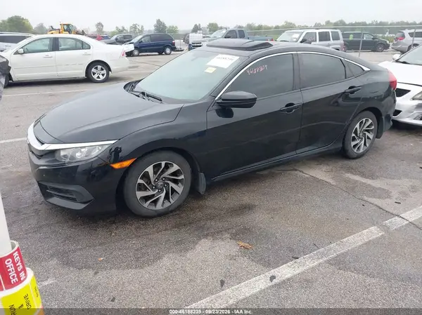 19XFC2F72HE067039 — 2017 Honda Civic, фото 2 с аукциона IAAI, Подтопление