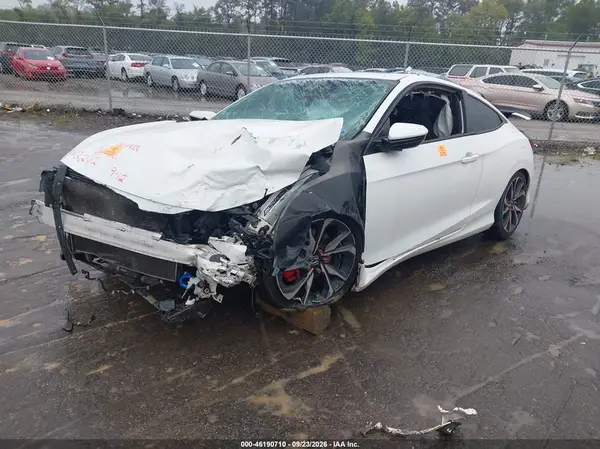 2HGFC3A55HH752766 — 2017 Honda Civic, фото 2 с аукциона IAAI, Передняя часть