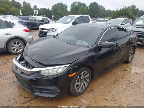 19XFC2F73HE022501 — 2017 Honda Civic, фото 2 с аукциона IAAI, Передняя часть