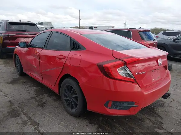 2HGFC2F58HH572183 — 2017 Honda Civic, фото 3 с аукциона IAAI, Левый бок