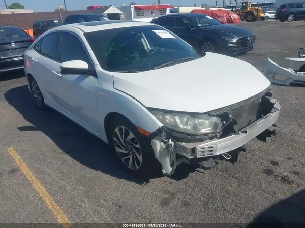 19XFC2F84HE213482 — 2017 Honda Civic, Передняя часть (Front End), фото до ремонта