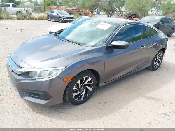 2HGFC4B54HH305026 — 2017 Honda Civic, фото 2 с аукциона IAAI, Задняя часть