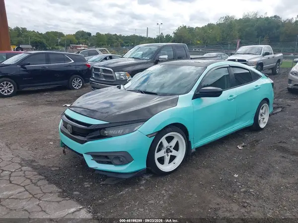 19XFC2F76HE063138 — 2017 Honda Civic, фото 2 с аукциона IAAI, Естественный износ