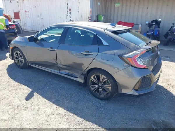 SHHFK7H52HU420318 — 2017 Honda Civic, фото 3 с аукциона IAAI, Левый бок