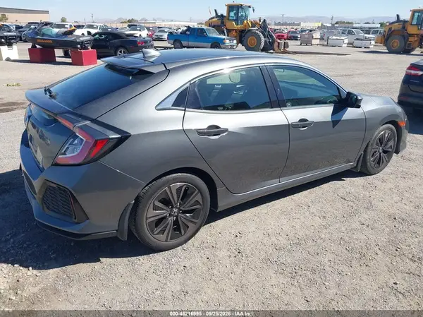 SHHFK7H52HU420318 — 2017 Honda Civic, фото 4 с аукциона IAAI, Левый бок