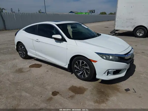 2HGFC4B00HH306775 — 2017 Honda Civic, Естественный износ (Normal Wear & Tear), фото до ремонта
