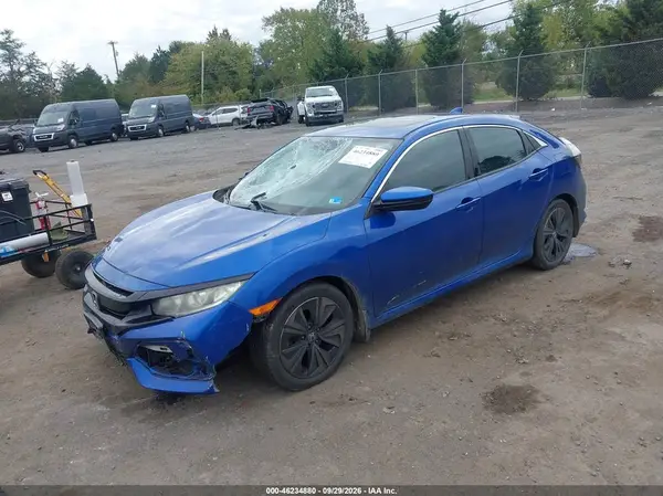 SHHFK7H55HU421379 — 2017 Honda Civic, фото 2 с аукциона IAAI, Ходовая часть