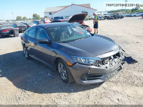 19XFC2F59HE228145 — 2017 Honda Civic, Передняя часть, фото до ремонта