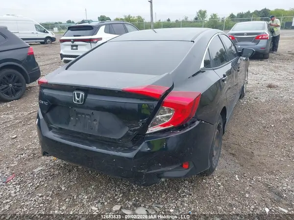 2HGFC2F50JH007898 — 2018 Honda Civic, фото 4 с аукциона IAAI 29.09.2026, Задняя часть