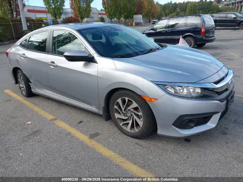 2HGFC2F69JH037877 — 2018 Honda Civic, Задняя часть, фото до ремонта