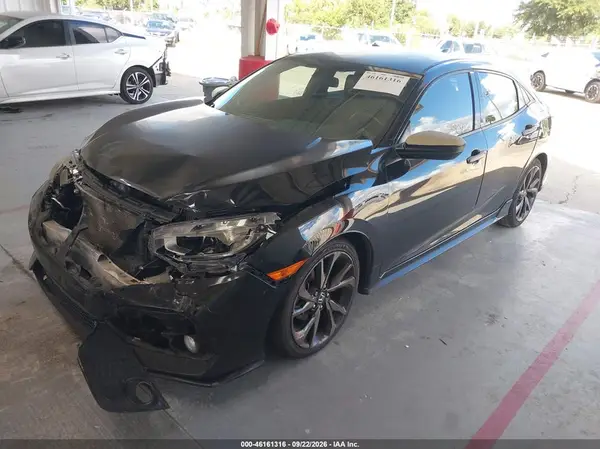 SHHFK7H40JU225234 — 2018 Honda Civic, фото 2 с аукциона IAAI 14.10.2026, Передняя часть