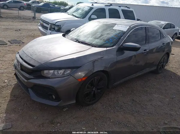SHHFK7H56JU424457 — 2018 Honda Civic, фото 2 с аукциона IAAI, Левый бок