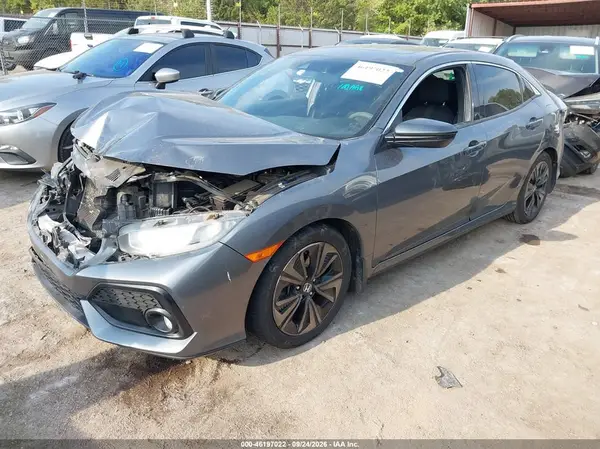 SHHFK7H64JU413434 — 2018 Honda Civic, фото 2 с аукциона IAAI, Передняя часть