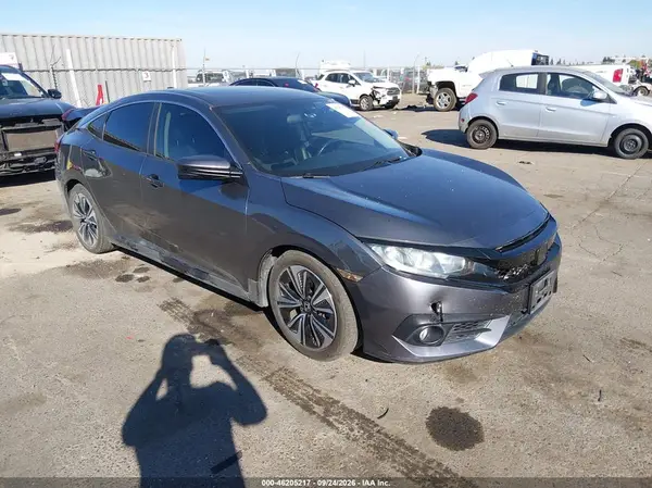 JHMFC1F37JX016051 — 2018 Honda Civic, Задняя часть (Rear), фото до ремонта