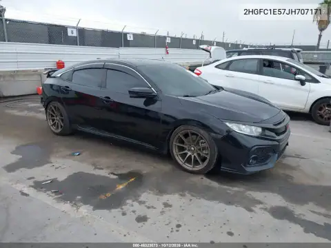 2HGFC1E57JH707171 — 2018 Honda Civic, Сзади, фото до ремонта