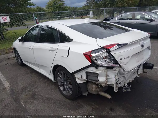 19XFC1F32KE212434 — 2019 Honda Civic, фото 3 с аукциона IAAI, Задняя часть