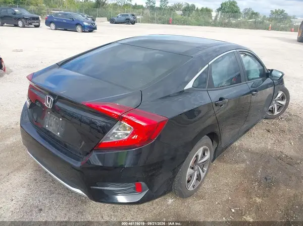 19XFC2F60KE023278 — 2019 Honda Civic, фото 4 с аукциона IAAI, Подвеска