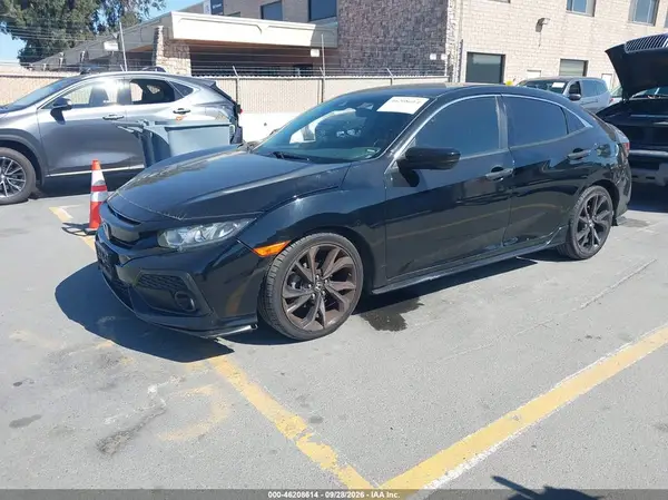 SHHFK7H46KU419798 — 2019 Honda Civic, фото 2 с аукциона IAAI, Правый бок