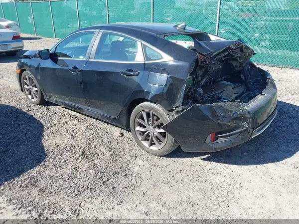 19XFC1F35KE010509 — 2019 Honda Civic, фото 3 с аукциона IAAI, Задняя часть