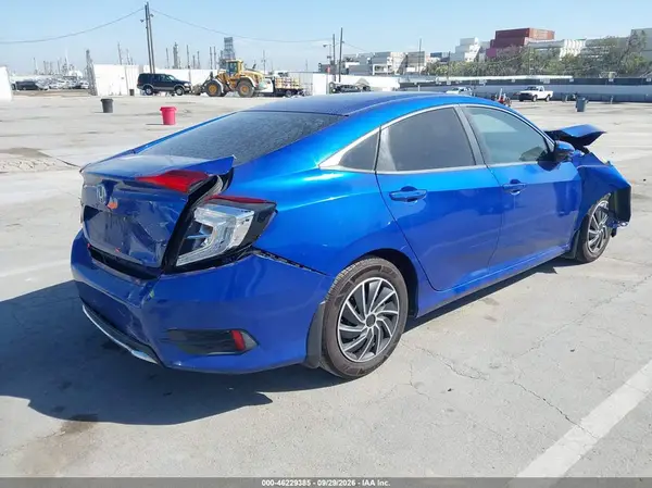 2HGFC2F65KH531591 — 2019 Honda Civic, фото 4 с аукциона IAAI, Передняя часть