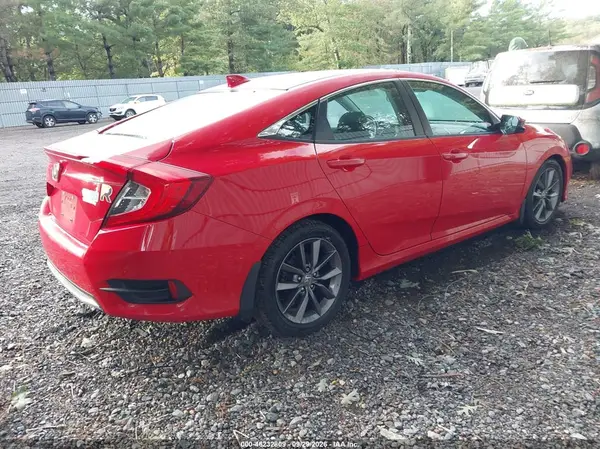 2HGFC1F30KH650486 — 2019 Honda Civic, фото 4 с аукциона IAAI, Подтопление