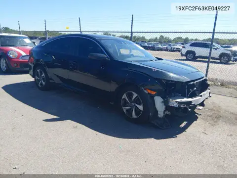 19XFC2F63KE049227 — 2019 Honda Civic, Передняя часть, фото до ремонта