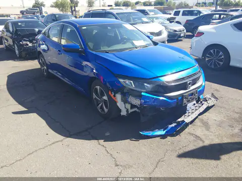 19XFC2F67KE202370 — 2019 Honda Civic, Передняя часть, фото до ремонта