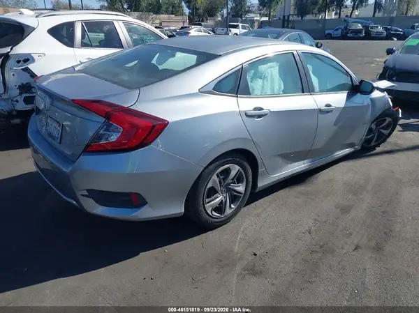 2HGFC2F61LH552150 — 2020 Honda Civic, фото 4 с аукциона IAAI, Передняя часть справа