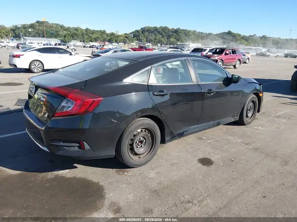 2HGFC2F64LH573929 — 2020 Honda Civic, фото 4 с аукциона IAAI, Передняя часть справа