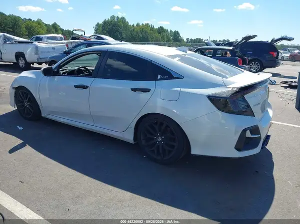 2HGFC1E56LH705950 — 2020 Honda Civic, фото 3 с аукциона IAAI, Подтопление