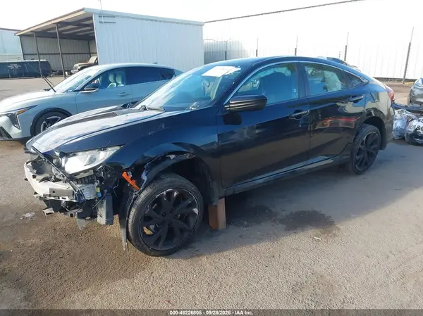 2HGFC2F86LH535068 — 2020 Honda Civic, фото 2 с аукциона IAAI, Передняя часть