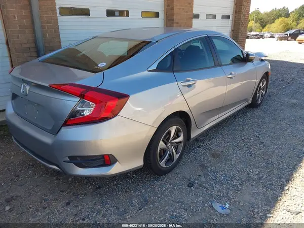 19XFC2F67LE003109 — 2020 Honda Civic, фото 4 с аукциона IAAI, Передняя часть