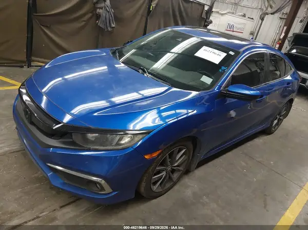2HGFC1F33MH705399 — 2021 Honda Civic, фото 2 с аукциона IAAI, Правый бок