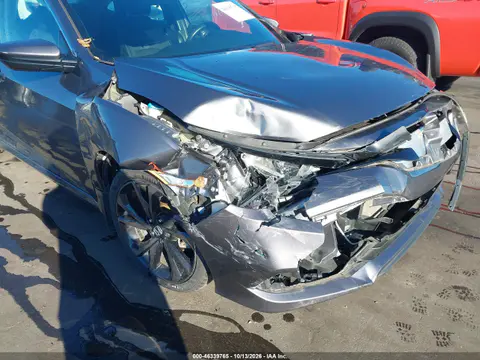 2HGFC2F81MH545542 — 2021 Honda Civic, Передняя часть, фото до ремонта