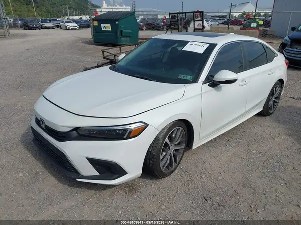 2HGFE1F99NH326097 — 2022 Honda Civic, фото 2 с аукциона IAAI 13.10.2026, Следы пожара снаружи