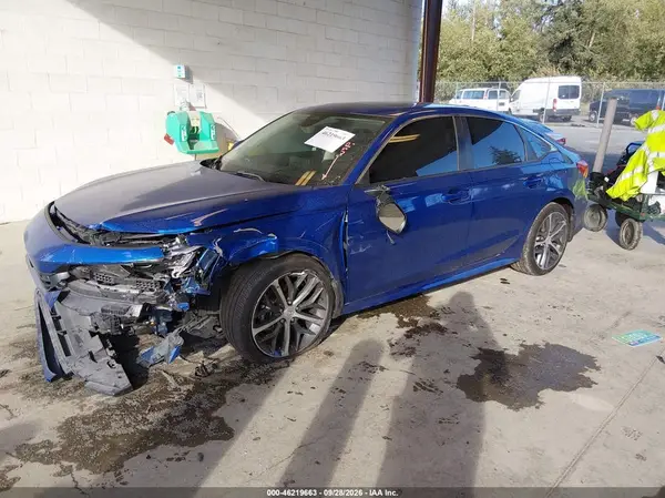 2HGFE1F91NH305678 — 2022 Honda Civic, фото 2 с аукциона IAAI, Передняя часть слева
