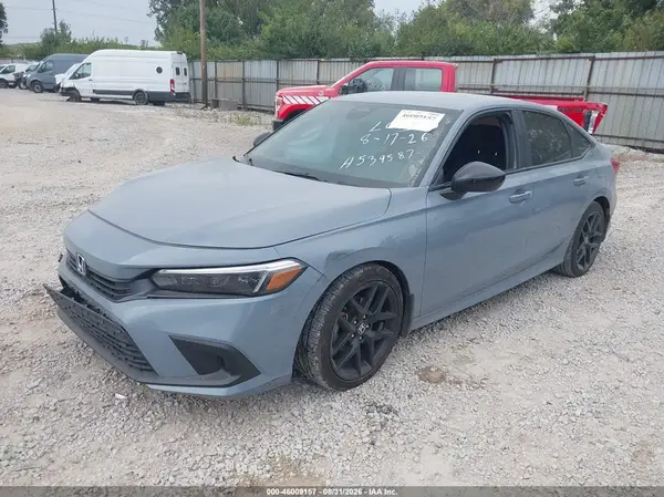 2HGFE2F55RH539587 — 2024 Honda Civic, фото 2 с аукциона IAAI 14.10.2026, Передняя часть справа